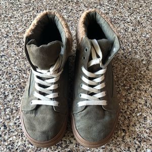 Old navy green high top sneakers
